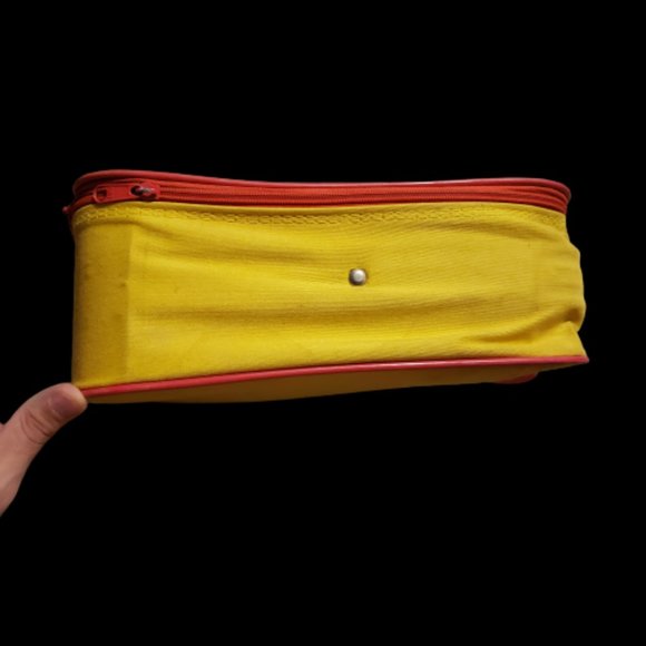 ERO Industries Sesame Street Full Zip Luggage Suitcase Multi-color OS Pre-owned - Picture 7 of 14